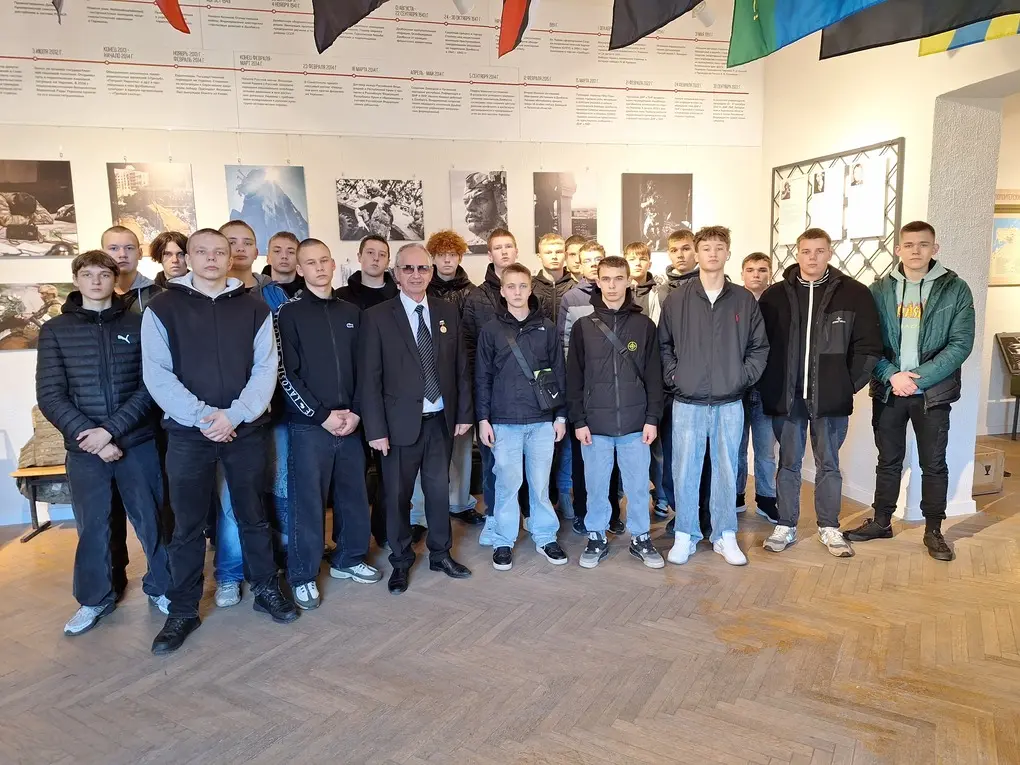 Посещение выставки Патриотического центра «СВО. Сопричастность»