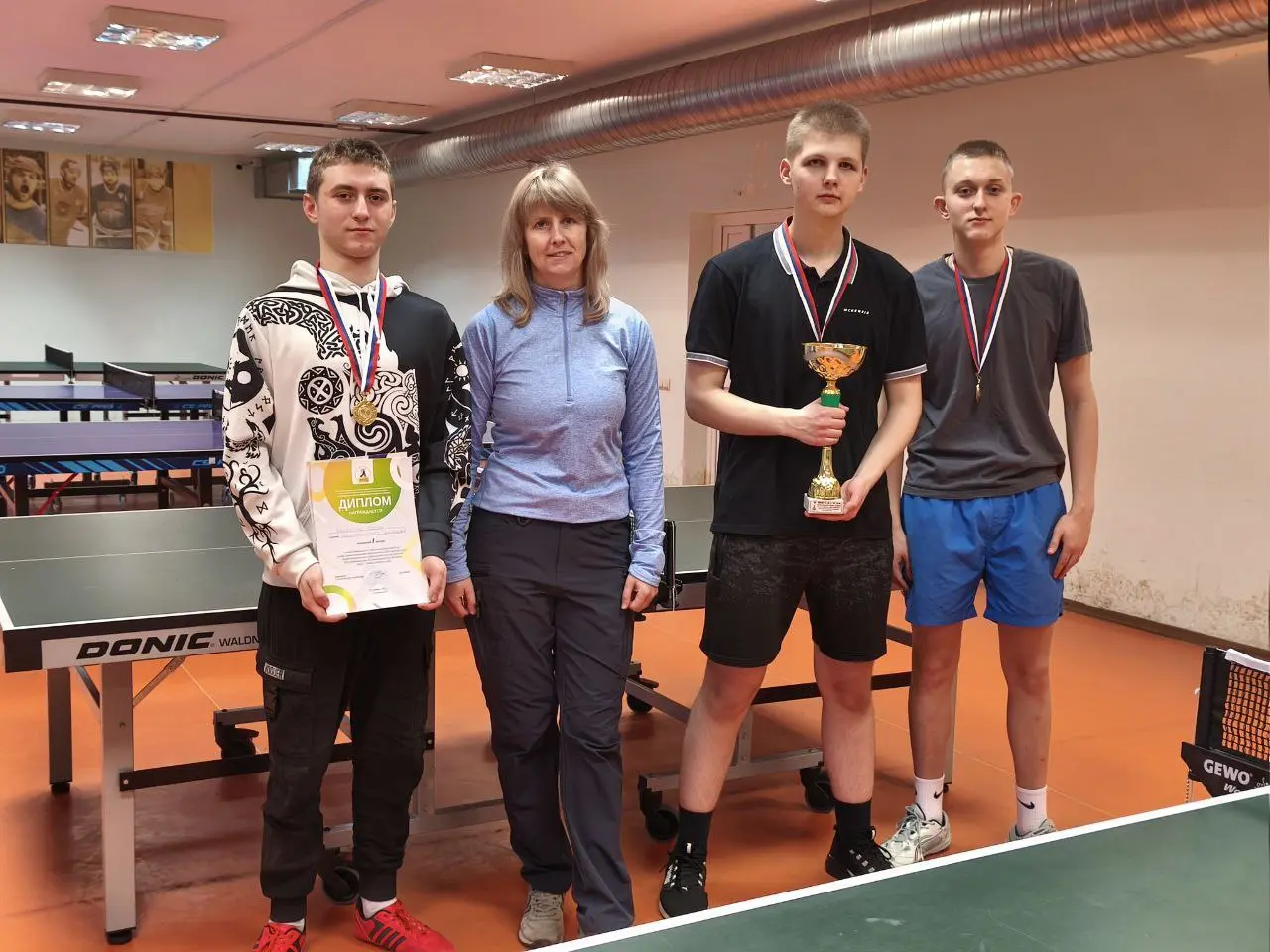 Соревнования по настольному теннису